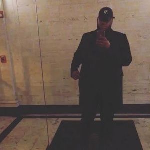 Meet your Posher, Francis